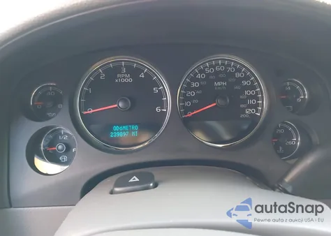 2009 Chevrolet Tahoe Ls z USA, uszkodzony, nr VIN 1GNFC13C69R238271